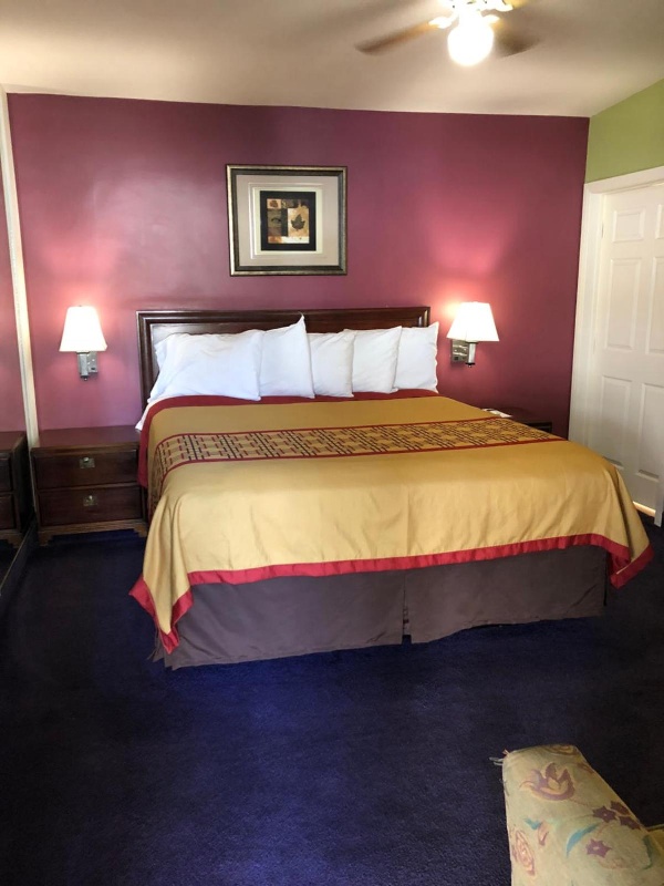 Encore Motel image 10