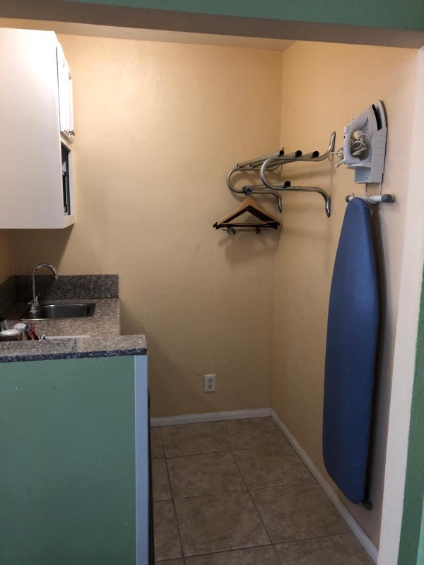 Encore Motel image 14
