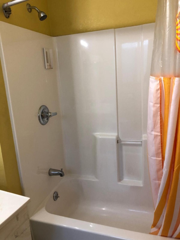 Encore Motel image 45